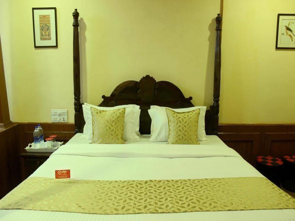 Oyo 1159 Hotel Chandra Prakash Udaipur Ngoại thất bức ảnh