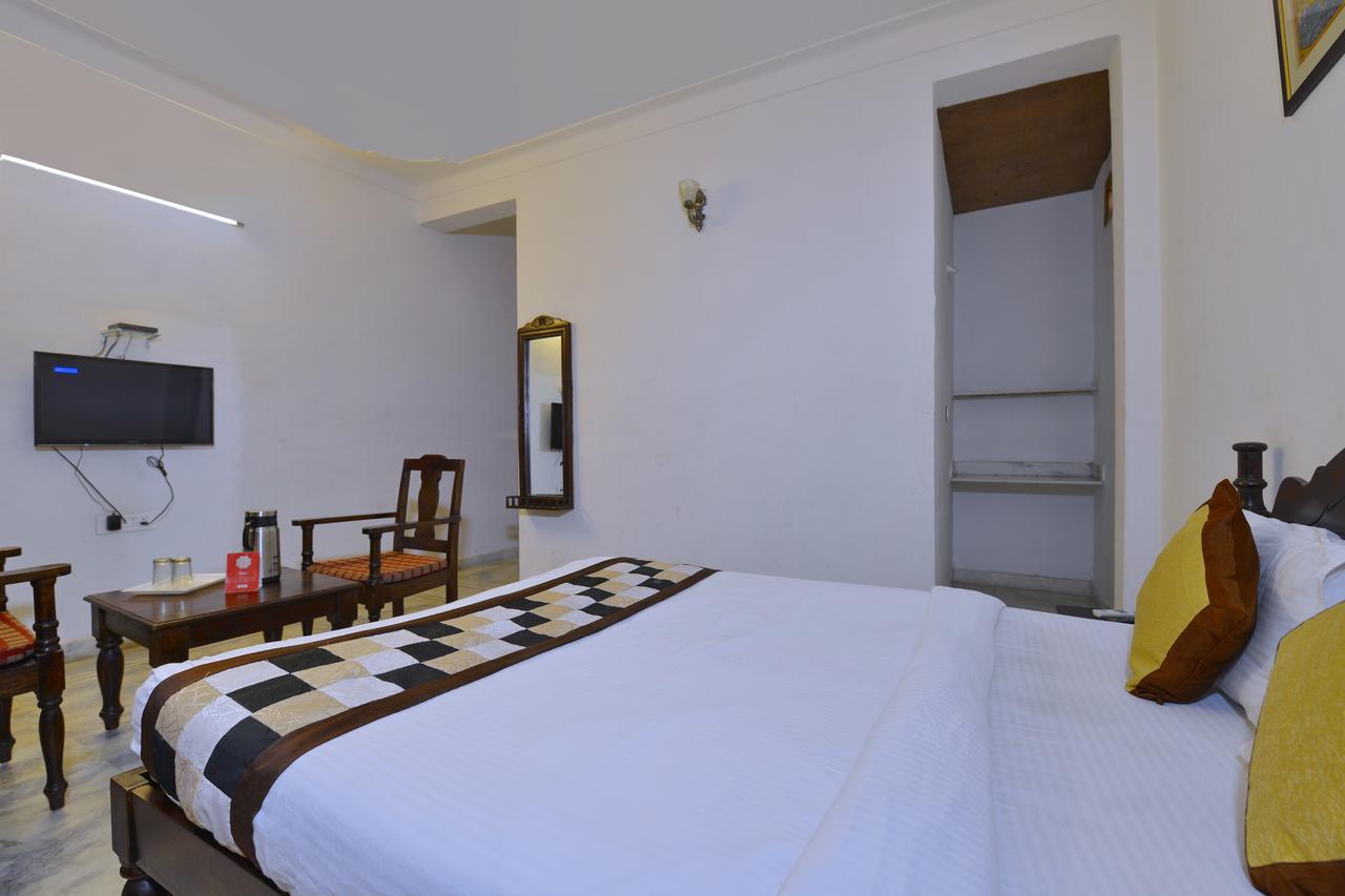 Oyo 1159 Hotel Chandra Prakash Udaipur Ngoại thất bức ảnh